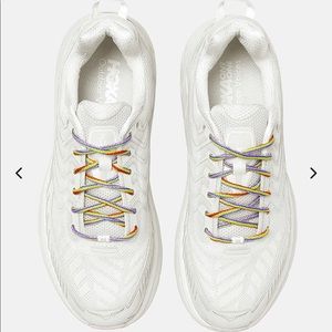 LOOKING FOR: Hoka One One Outdoor Voices Clifton